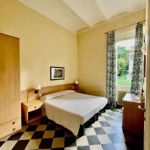 Monaco Room