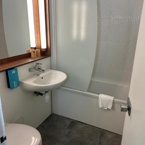 New Generation Twin Room 