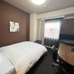 Single Room - Non-Smoking - Cleaning Every 3 Days