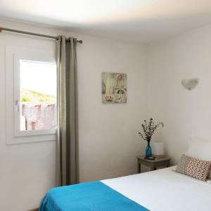 Two-Bedroom Villa with Terrace (5 Adults)