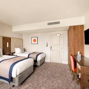Standard Twin Room with Two Twin Beds