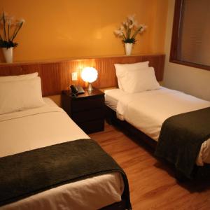 Twin Room with Private Bathroom