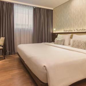 Flash Deal - Superior Room with Free One-time 2 Bottles of Beer and Free Shuttle to Hotel's Beach Facility