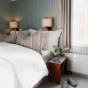 Village Cabin Suite Plus