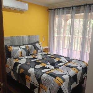 Three-Bedroom Vacation Home 
