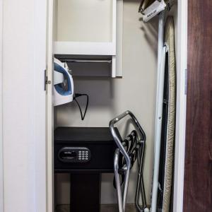 Queen Room with Two Queen Beds Hearing Accessible