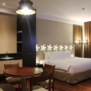 Junior Suite with Balcony