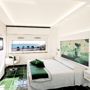 Deluxe Double Room with Sea View