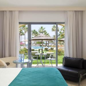 Double or Twin Room with Pool View