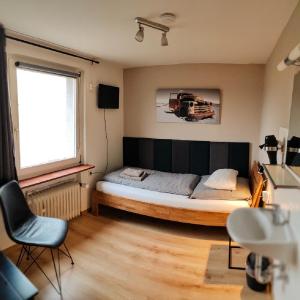 Economy Single Room