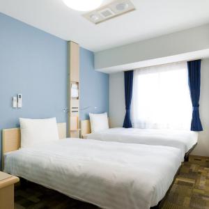 Twin Room - Non-Smoking
