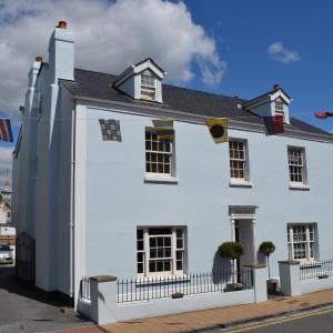 hotelImage