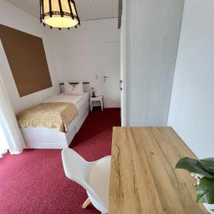 Single Room with Private Bathroom