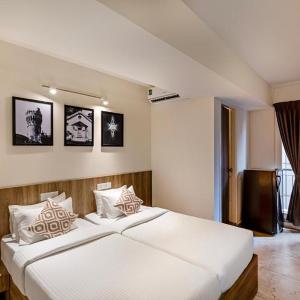 King Room with Balcony