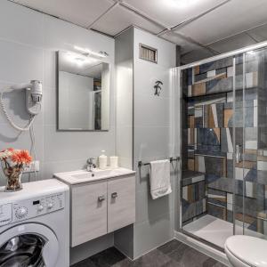 One-Bedroom Standard Apartment