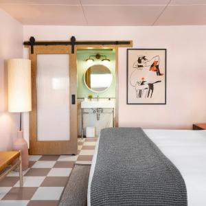 King Room - Disability Access