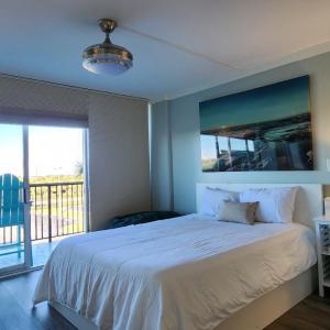 114 Heated Pool, Harbor Side Studio Sleeps 2