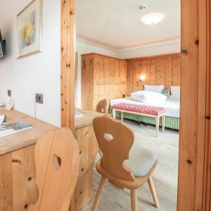 Double or Twin Room with Balcony