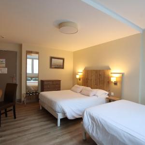 Quadruple Room with Shower