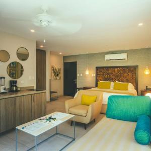 Suite with Forest View	
