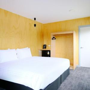 King Room - Disability Access