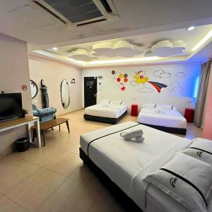 Family Room (6 Adults)