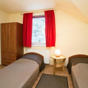 Apartment (4 Adults)