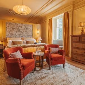 The Molyneaux Suite