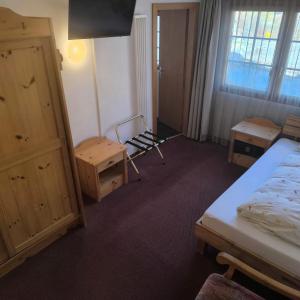 Single Room with Bath