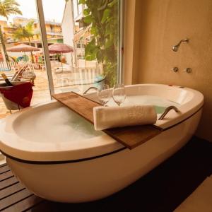 Quadruple Room with Bath