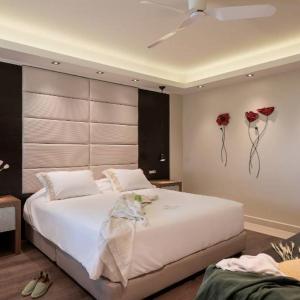 Luxury Executive Suite with Sea View