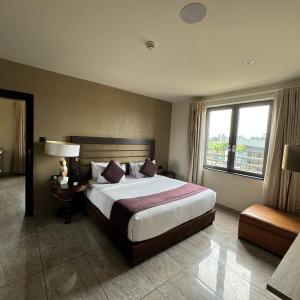 King Suite