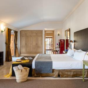 Deluxe Junior Suite