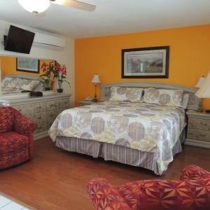 King Room with Kitchenette