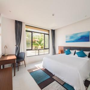Three-Bedroom Villa with Private Pool