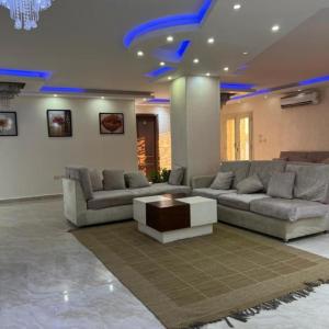 Deluxe Double Room (2 Adults + 1 Child)