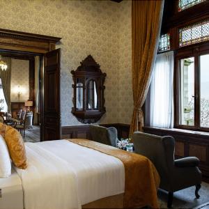 Presidential Suite with Moselle View