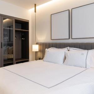 Superior King Suite