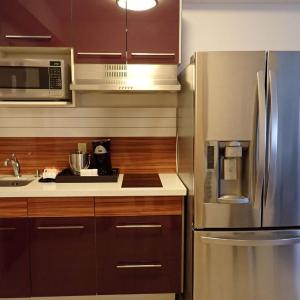 1 King Bed, Studio Suite, Kitchenette, Non-Smoking