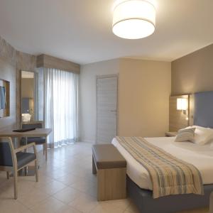 Quadruple Room with Balcony