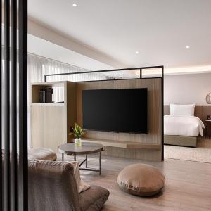 Japanese Western Family Room