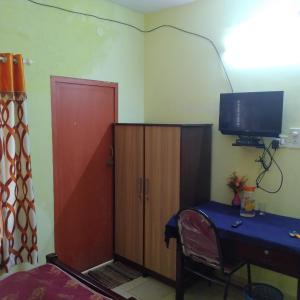 Budget Single Room