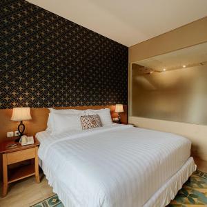 Honeymoon Package at Deluxe Room