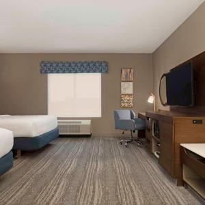 Queen Room with Two Queen Beds - Mobility and Hearing Access/Non-Smoking