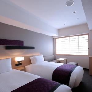 Superior Twin Room with City View with Free access to Lounge - Non-Smoking