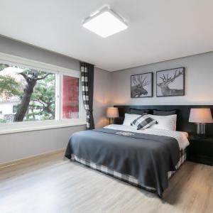 Royal Suite Basel 35PY - Terrace Garden View