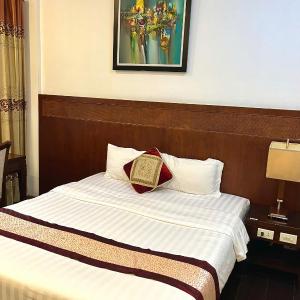 King Room with Balcony