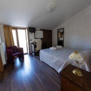 Double Room with Terrace