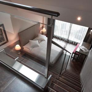 Duplex Room