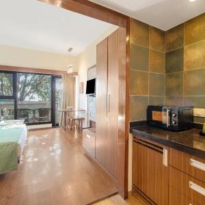 Premier Room With Balcony